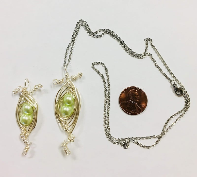 Mint Glass Pearl Pod Necklace on 24