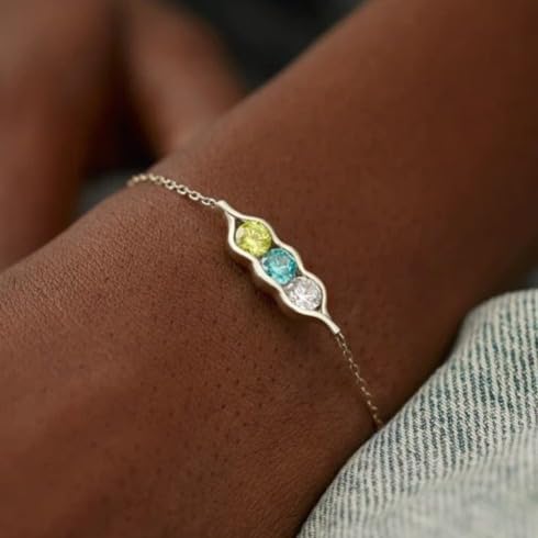 Personalized Mother's Day Link Bracelet with Up to 6 Birthstones