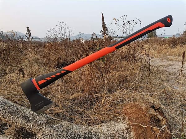 Camp Hatchet - 5.5 lb Chopping Axe with 36-in Handle