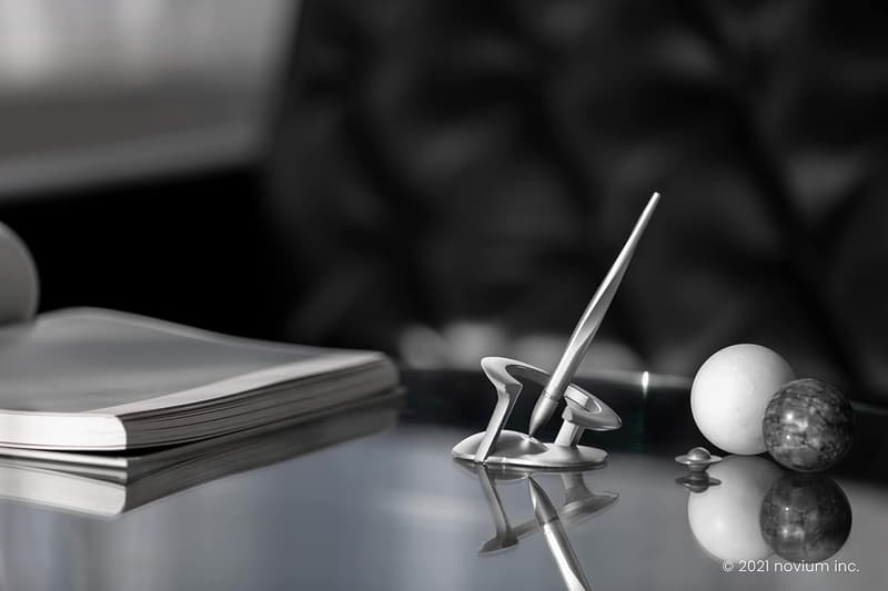 Interstellar Edition Magnetic Ballpoint Pen - Starlight Silver