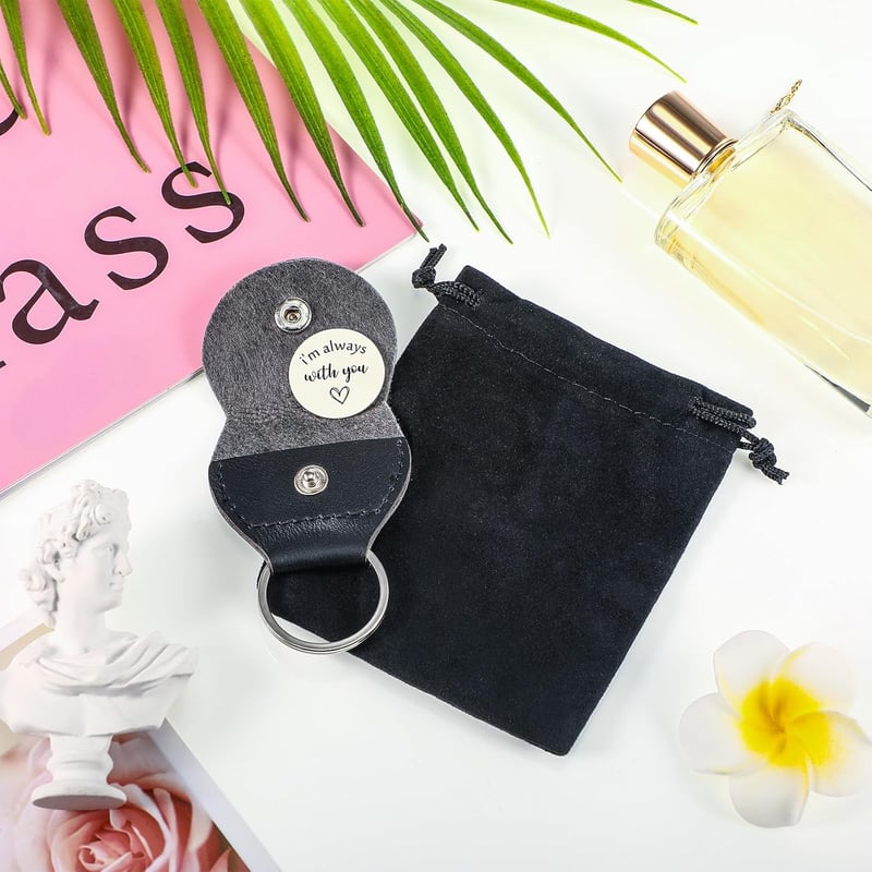 Long Distance Relationship Pocket Hug Token Keychain