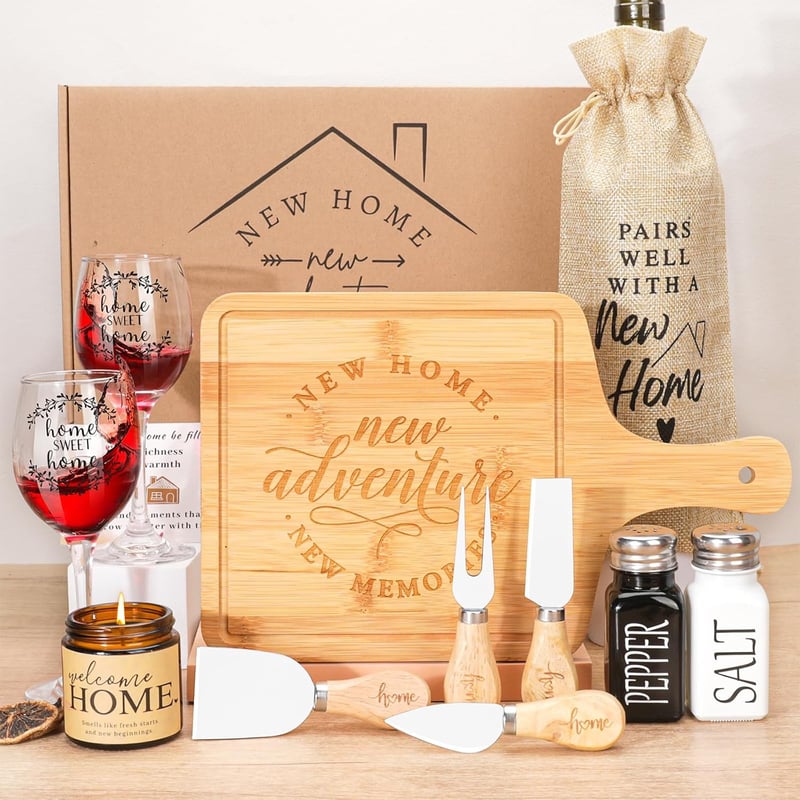 Housewarming Gift Set: Serving Board & Wine Glasses for Couples