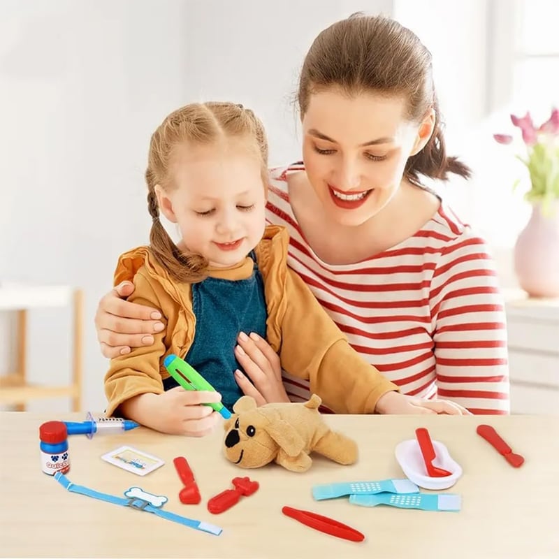 Veterinarian Role Play Set with Plush Pets (34 Pcs)