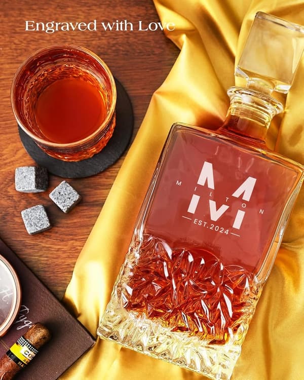 Personalized Whiskey Decanter Set for Men - Custom Engraved Gift