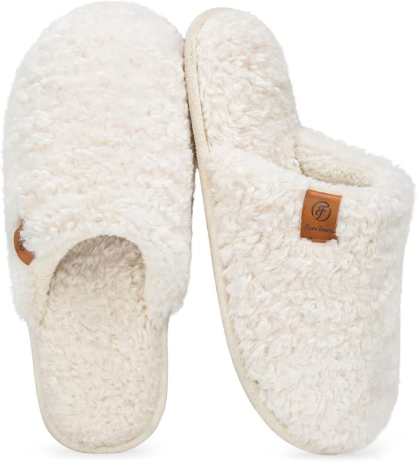 Cozy Women's Memory Foam Slip-On Slippers