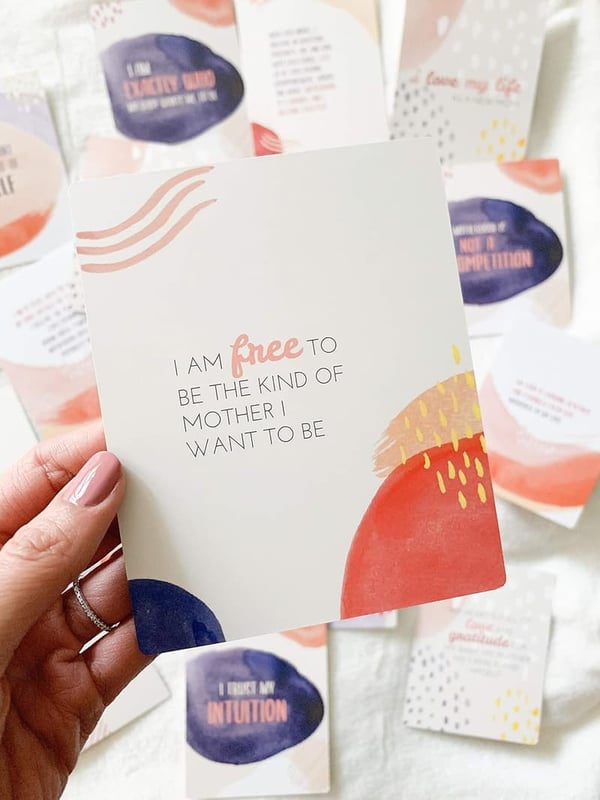 Postpartum Affirmation Cards for New Moms - 20 Uplifting Deck