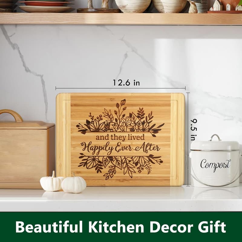 2025 Wedding Gift: Engraved Cutting Board for Couples