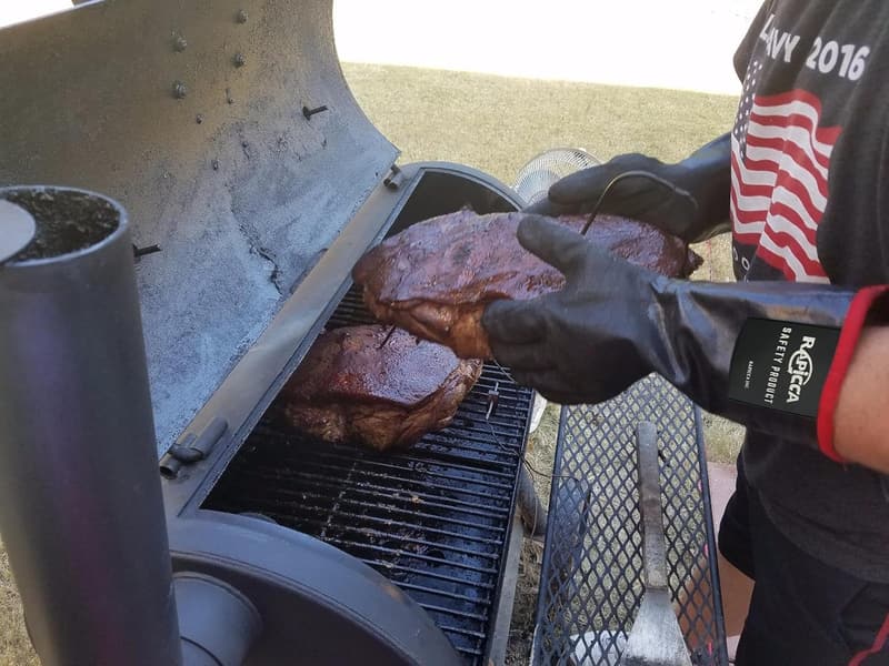 Heat Resistant BBQ Grill Gloves - Waterproof & Oil Resistant