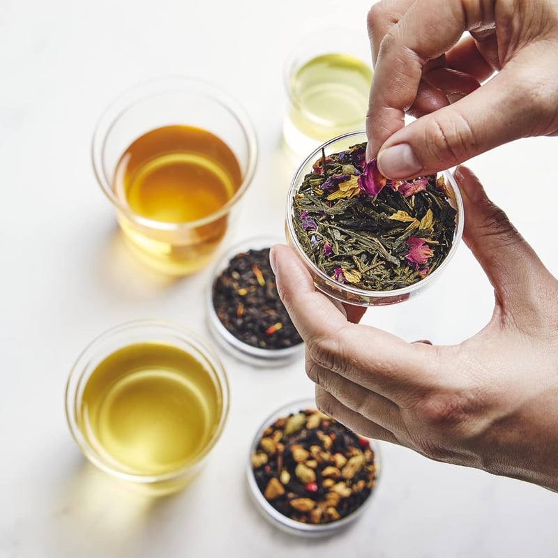 Hammam Green Tea with Rose & Red Berries - 3.5oz Loose Leaf Tin