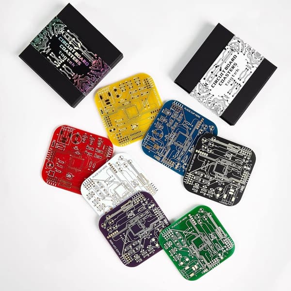 PCB-Design Green Coasters with Gold Circuit Board - Tech Gifts for Men