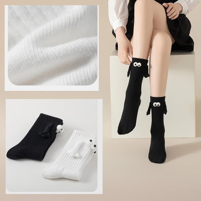 Magnetic Holding Hands Socks - Funny Gift for Couples