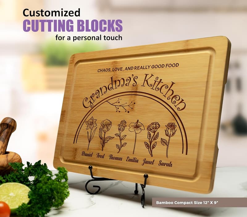 Custom Birth Flower Charcuterie Board for Mom - Perfect for Mother's Day