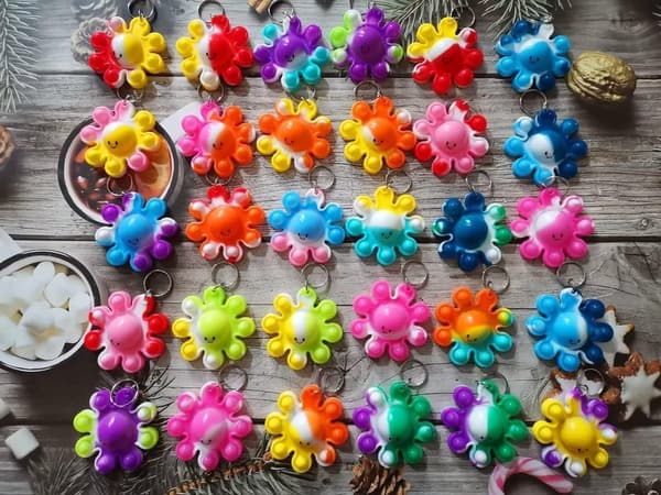 Mini Octopus Backpack Keychains - 30 Pack Student Party Favors