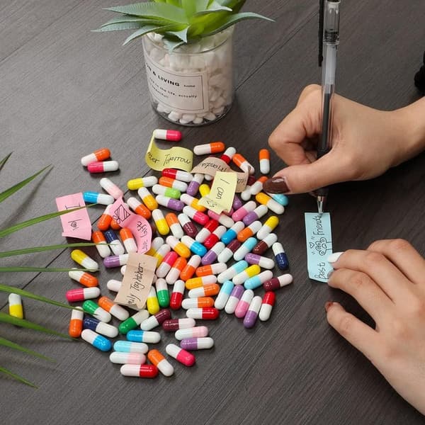 Love Message Capsules - 110 Cute Pills for Special Occasions