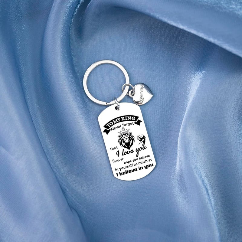 Personalized Keychain for Men - Anniversary & Birthday Gift