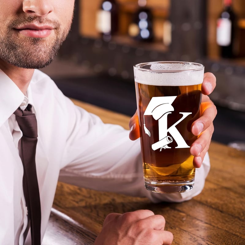 2025 Graduation Gift: Personalized Drinking Glass for Him