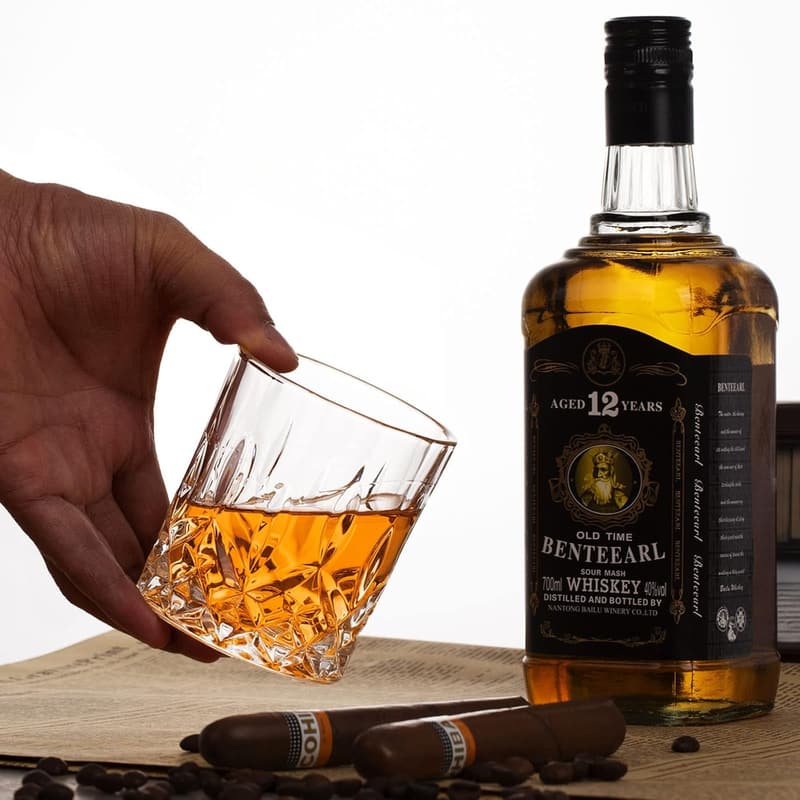 Whiskey Rocks Glass Set with Ice Molds - Gift Boxed