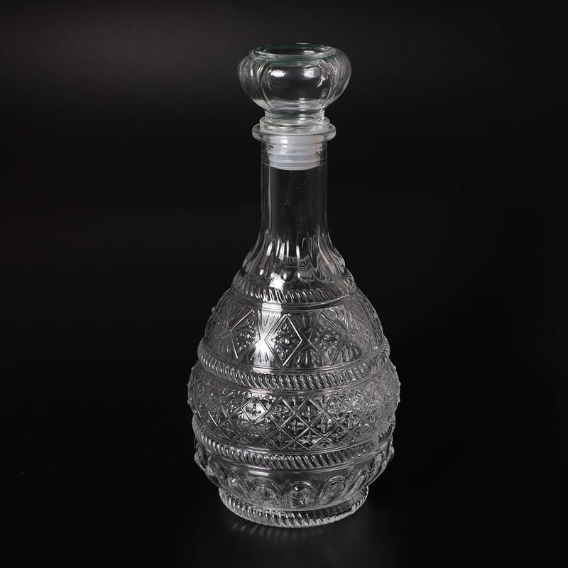 Glass Whiskey Decanter with Airtight Stopper - 34 oz
