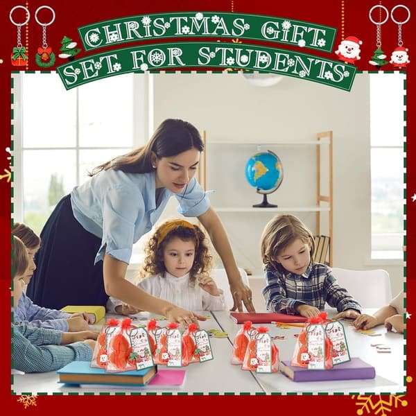 Christmas Keychain Set - 24 Santa Claus Keychains with Tags