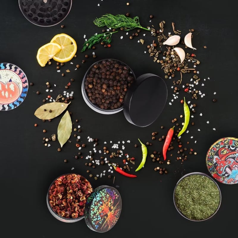 2.5” Spice Grinder - Essential Kitchen Tool
