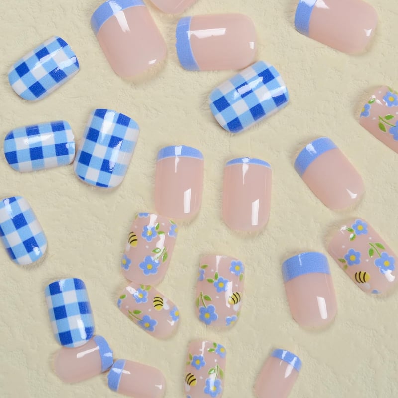 Summer Bee & Flower Press On Nails - Blue Checkered Acrylic