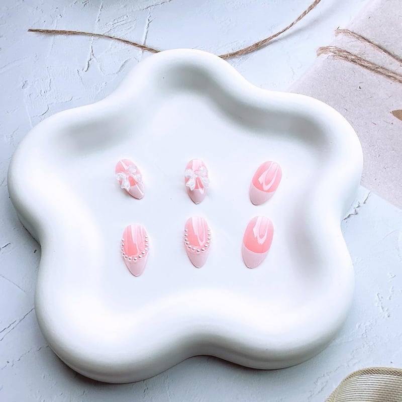 Reusable French Tip Press-On Nails with Pearl Design - 24 Pcs
