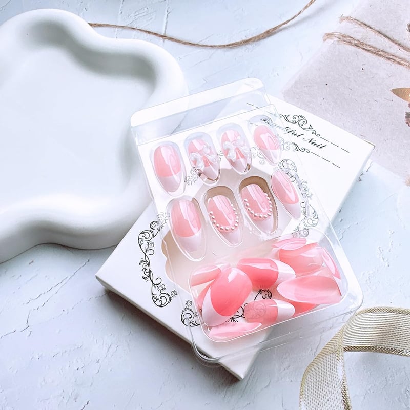 Reusable French Tip Press-On Nails with Pearl Design - 24 Pcs