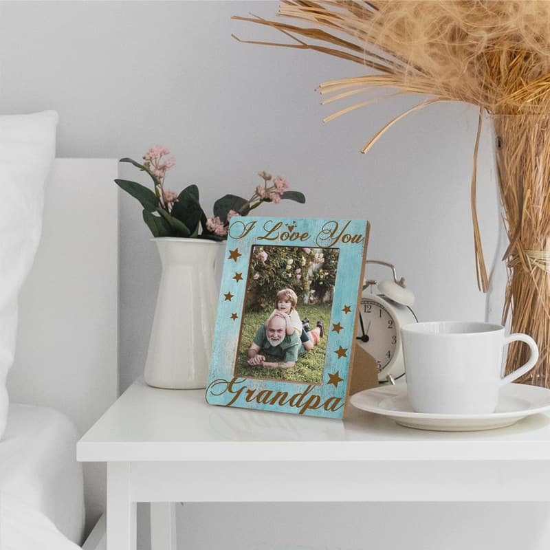 Father's Day Gift: Wooden Picture Frame for Grandpa's Photos