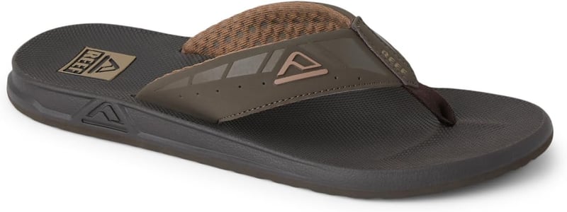 Men's Water-Friendly Phantoms Flip Flops with Supportive Footbed