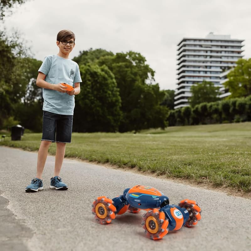 Gesture-Controlled 4WD Stunt Car - Fun Birthday Gift for Kids 6-12
