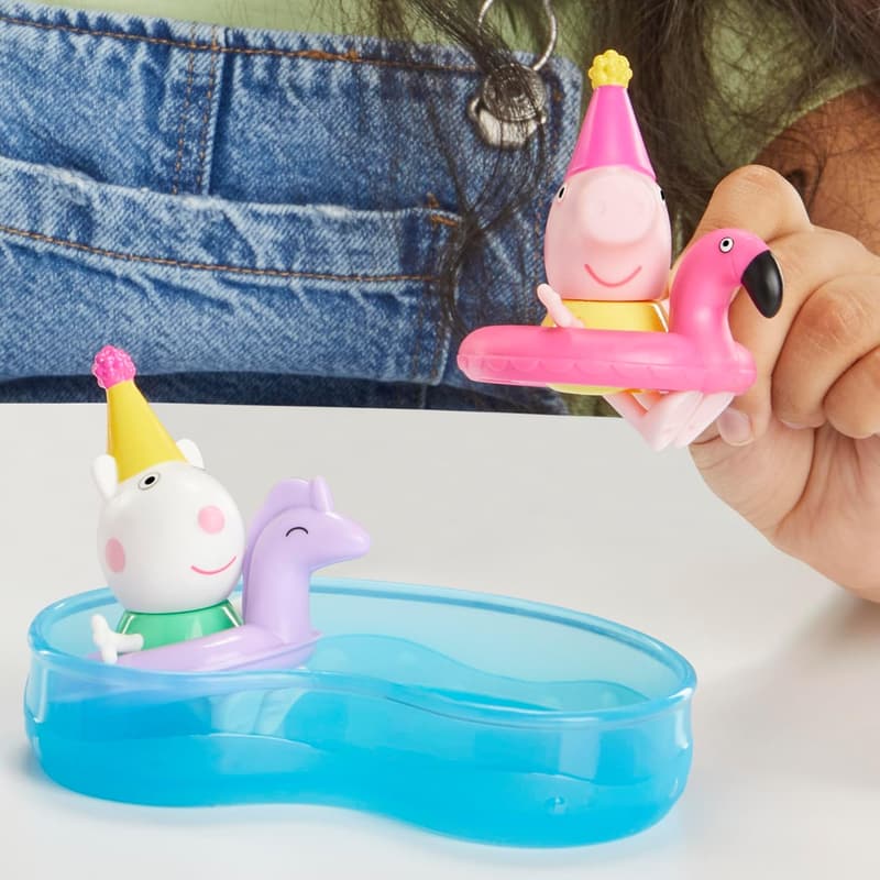 Peppa Pig Pool Party Playset with Figures & Accessories