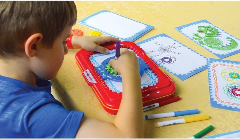 Spirograph Jr. Jumbo Gears Art Kit for Kids Ages 3+