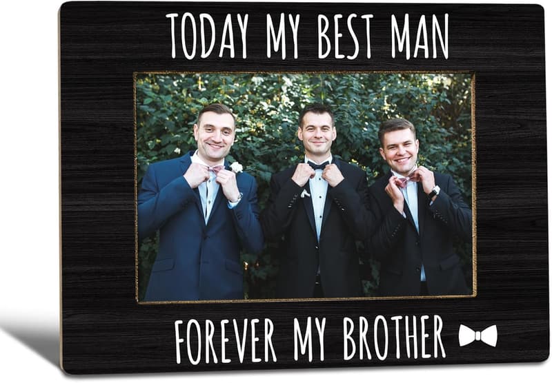 Best Man Gift: 4x6 Wooden Photo Frame for Groom's Brother