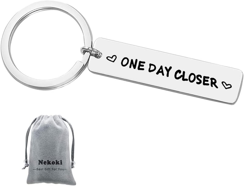Long-Distance Relationship Keychain Gift for Couples