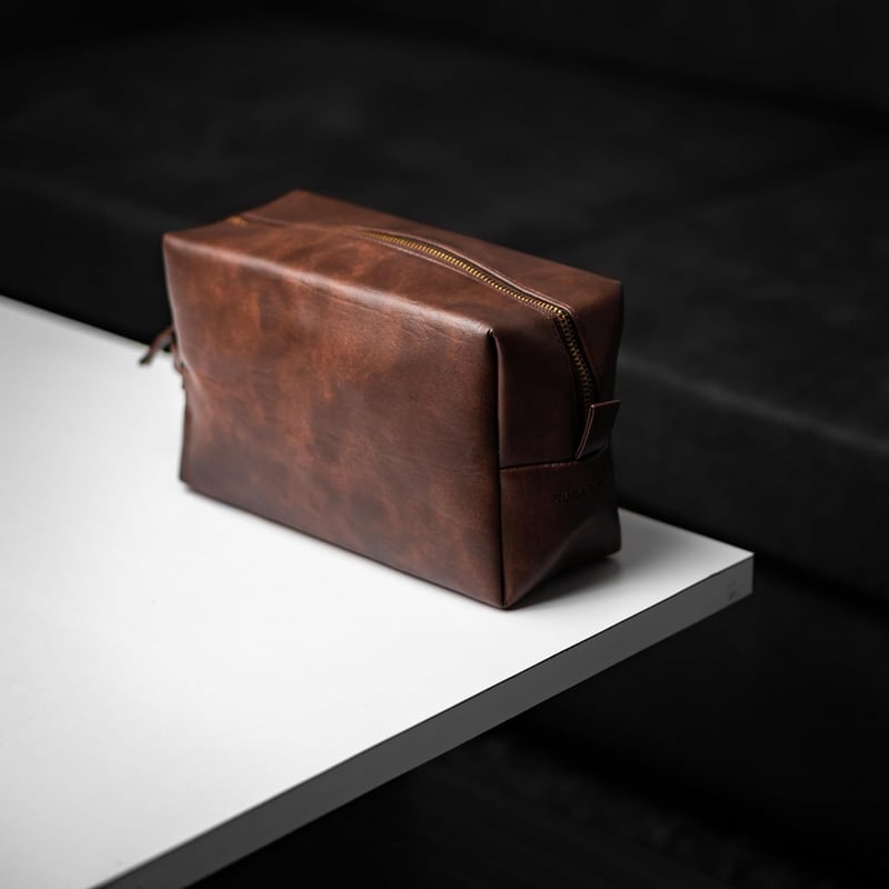 Men's Premium Vegan Leather Toiletry Bag - Travel Kit Pouch