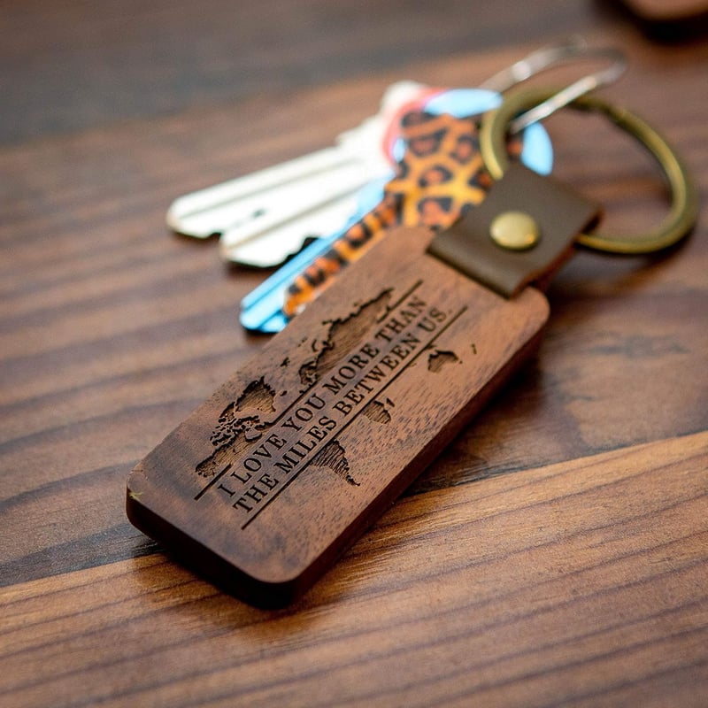 Long Distance Love Wooden Keychain - Engraved Gift for Dad