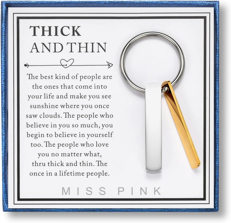 Best Friend Keychain for Women & Men – Sentimental Gift