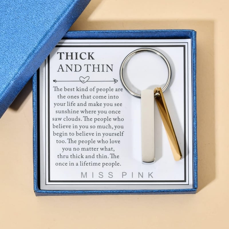 Best Friend Keychain for Women & Men – Sentimental Gift