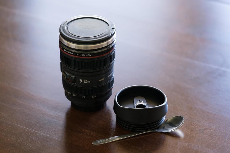 Camera Lens Coffee Mug - 13.5oz with 2 Lids & Spoon