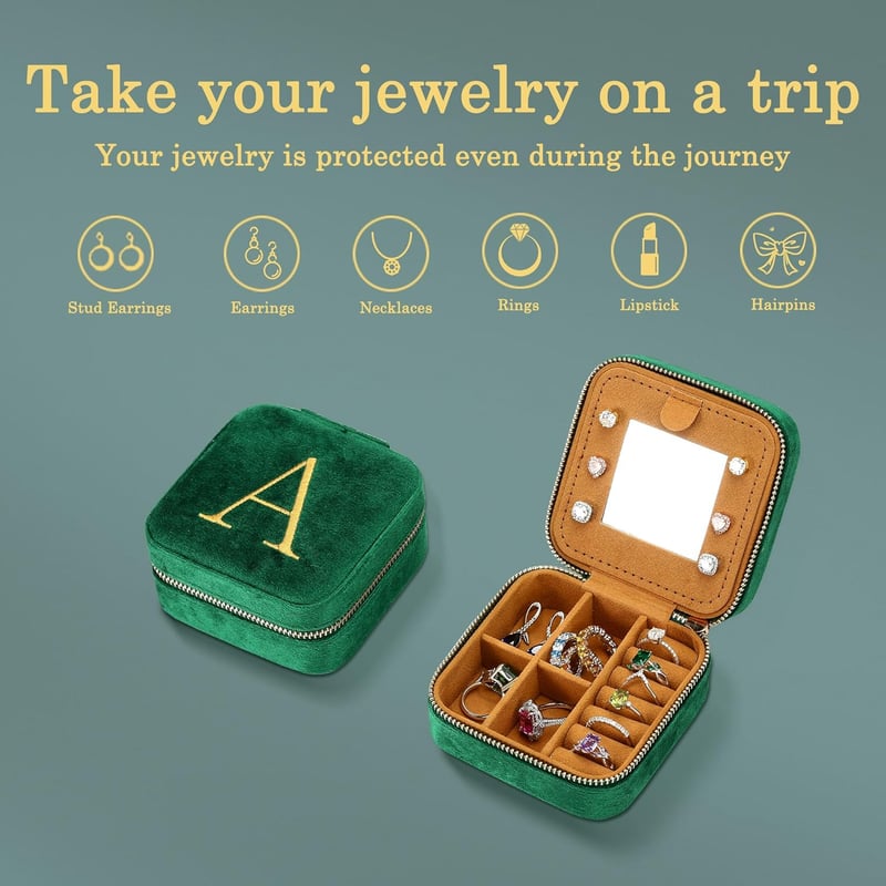 Emerald-Green Velvet Jewelry Box for Sister's Birthday