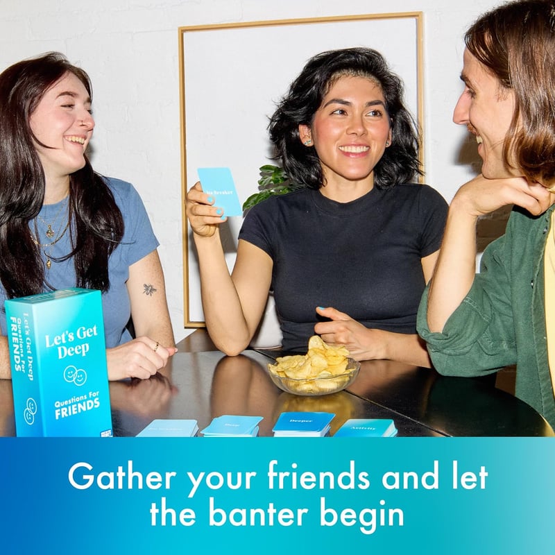 Friends Edition Card Game: 400 Fun Questions for Christmas
