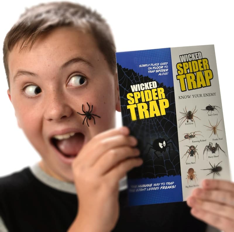 Kids' Prank Kit: Fifty Magic Tricks & Novelty Gags