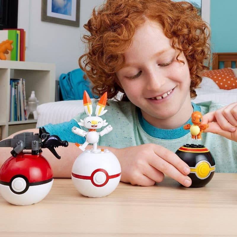 Fire-Type Pokémon Building Set with 105 Pieces for Kids