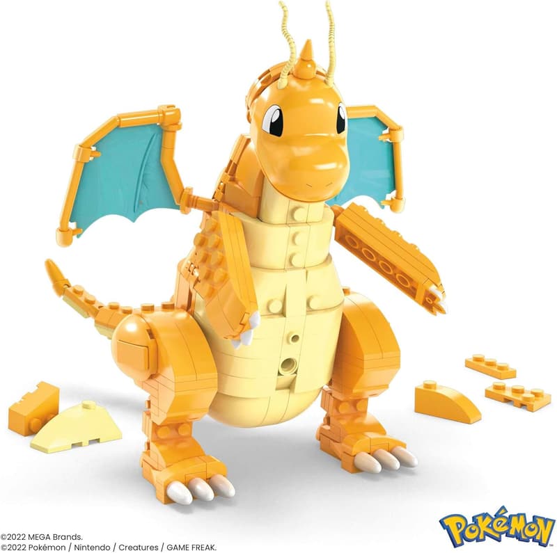 Pokémon Dragonite Building Set - 388 Poseable Pieces for Kids
