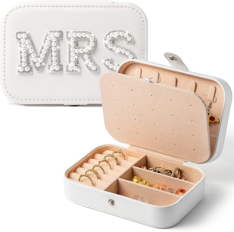 Bridal Shower Gift: Portable Travel Jewelry Box for Women