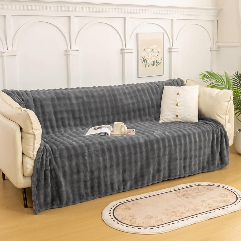 Cozy 3D Bubble Faux Fur Throw Blanket for Home Décor (Grey)