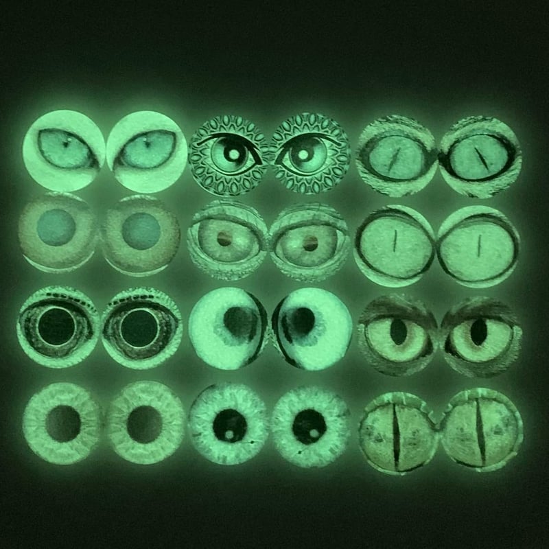 Glow-in-the-Dark Animal Eye Glass Cabochons - 10 Pairs, 25mm