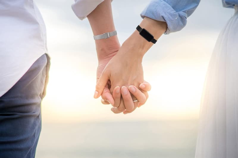 Long-Distance Touch Bracelets for Couples - Pink Bluetooth Set