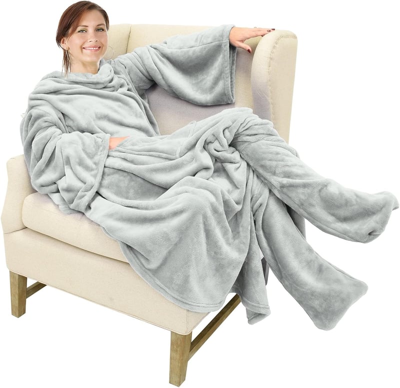 Wearable Fleece Blanket with Sleeves and Foot Pockets, Grey