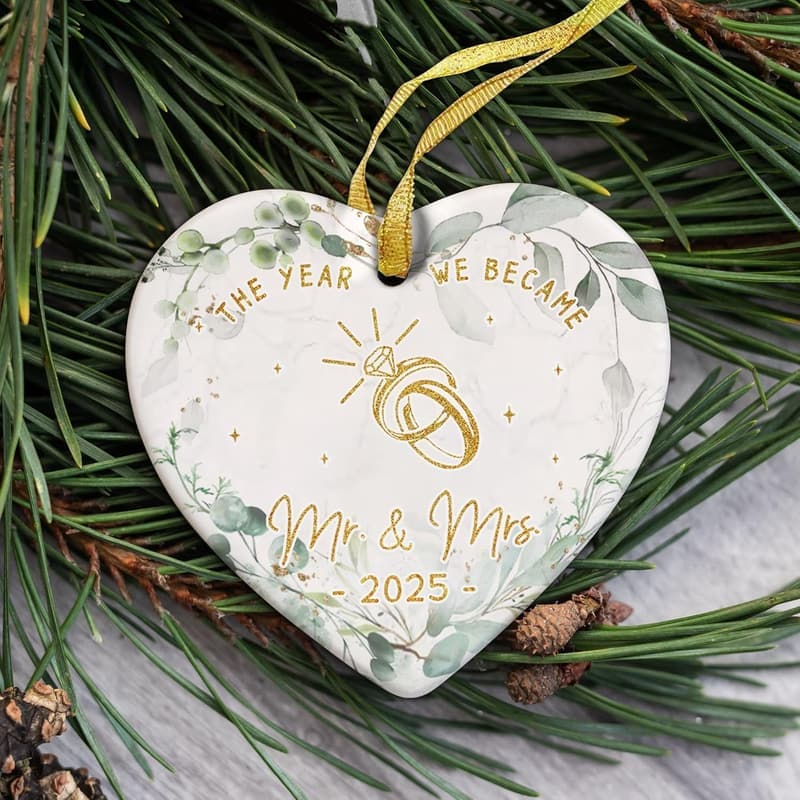 2025 Wedding Heart Ornament for Couples - Mr & Mrs Gift